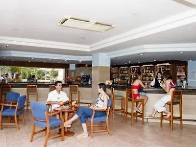 فندق إتش إس إم رينا ديل مار 3*