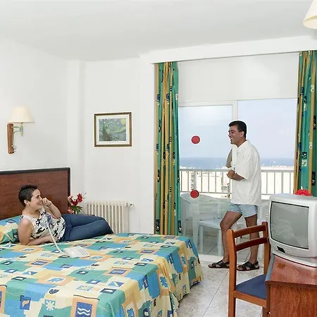 فندق إتش إس إم رينا ديل مار